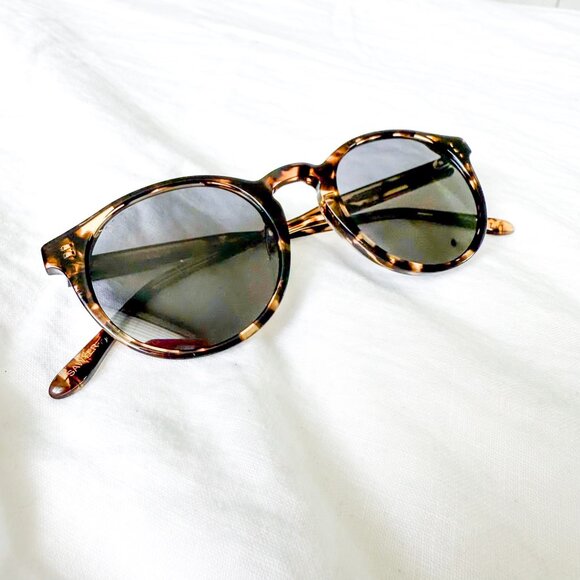 DIFF Sawyer Espresso Tortoise Sunglasses Round Lens 48-21-145 ET-BB60 - Picture 1 of 8